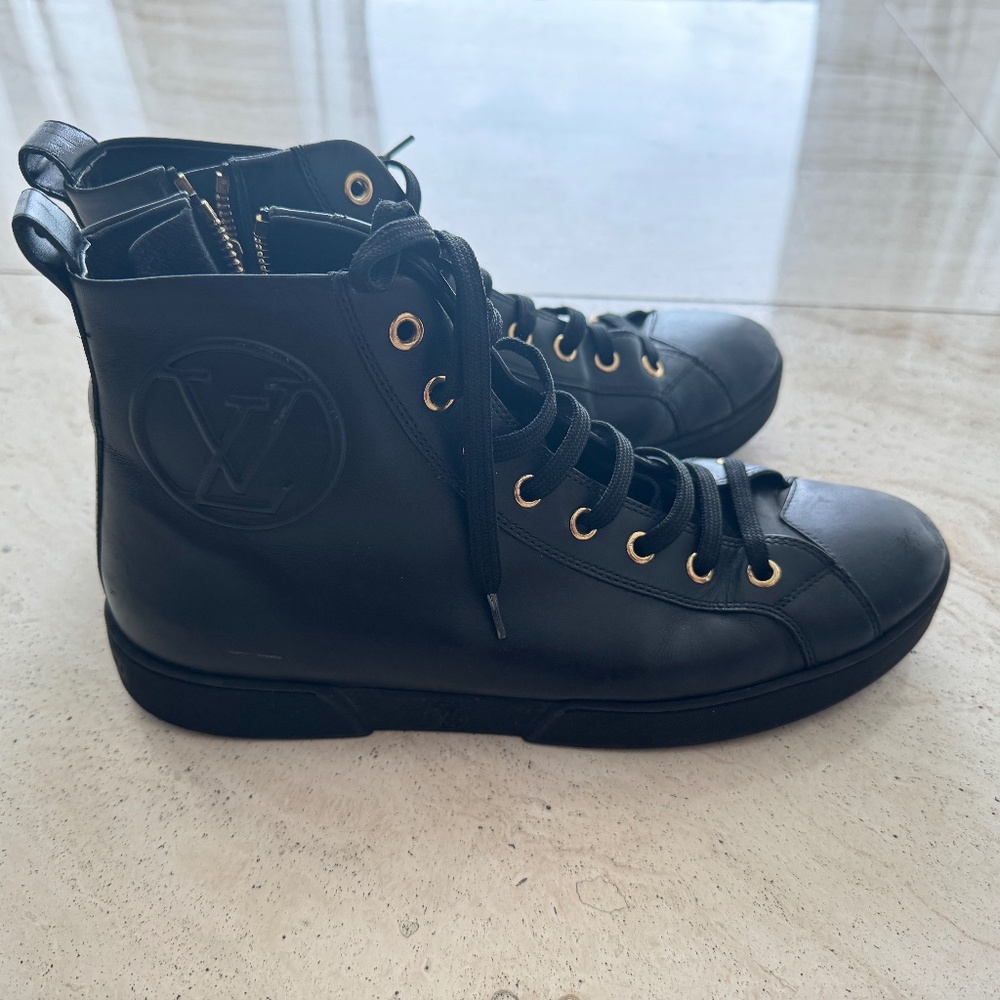 Louis Vuitton Black Leather High Top Sneakers